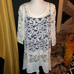 Long Sleeve Lace Tunic